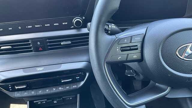 Hyundai I20 1.0 T-GDi MHEV Premium Hatchback 5dr Petrol Hybrid Manual Euro 6 (s/s) (100 ps) Green