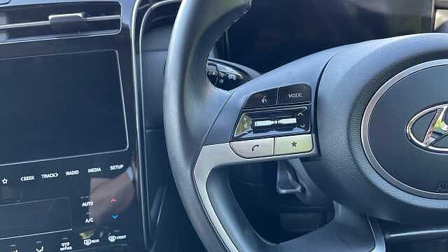 Hyundai TUCSON 1.6 T-GDi MHEV SE Connect SUV 5dr Petrol Hybrid DCT Euro 6 (s/s) (150 ps) Black