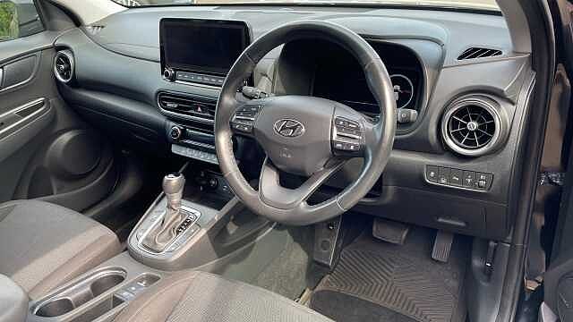 Hyundai KONA 1.6 h-GDi Premium SUV 5dr Petrol Hybrid DCT Euro 6 (s/s) (141 ps)