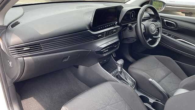 Hyundai BAYON 1.0 T-GDi MHEV Premium SUV 5dr Petrol Hybrid DCT Euro 6 (s/s) (120 ps) White