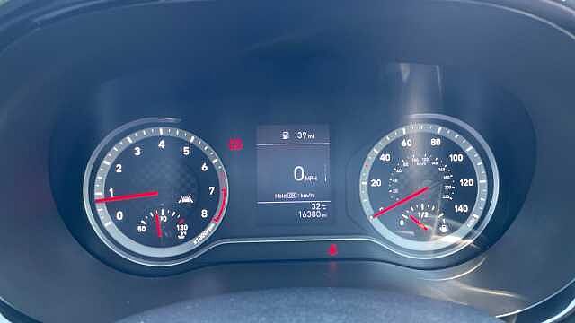 Hyundai i10 1.0 SE Connect Hatchback 5dr Petrol Manual Euro 6 (s/s) (67 ps)