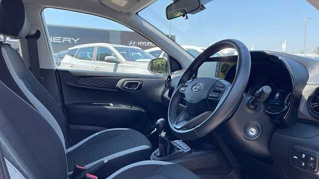 Hyundai i10 1.0 SE Connect Hatchback 5dr Petrol Manual Euro 6 (s/s) (67 ps)