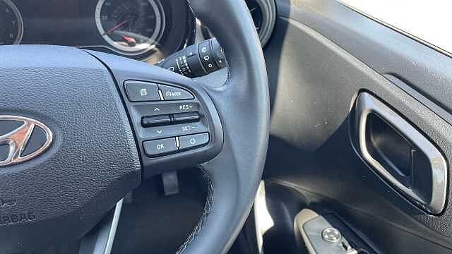 Hyundai i10 1.0 SE Connect Hatchback 5dr Petrol Manual Euro 6 (s/s) (67 ps)