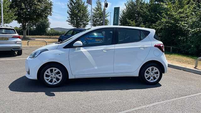 Hyundai i10 1.2 SE Hatchback 5dr Petrol Manual Euro 6 (87 ps)