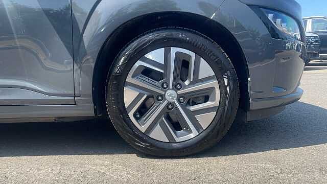 Hyundai KONA 64kWh Ultimate SUV 5dr Electric Auto (10.5kW Charger) (204 ps)