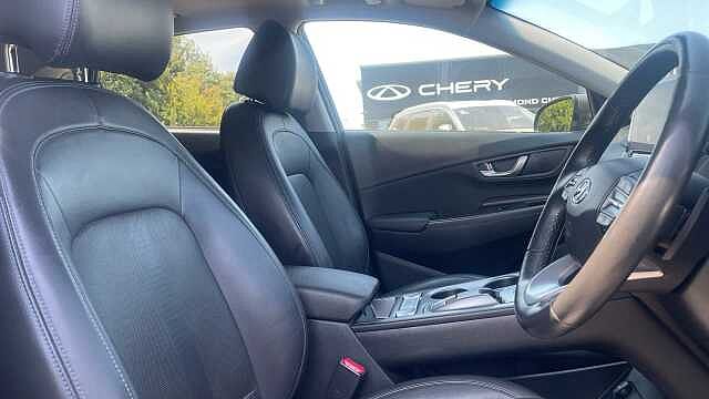 Hyundai KONA 64kWh Ultimate SUV 5dr Electric Auto (10.5kW Charger) (204 ps)