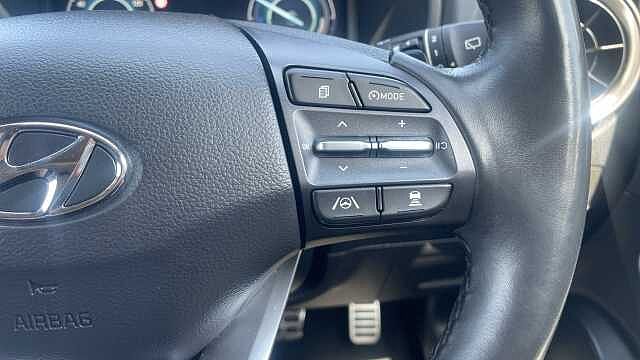 Hyundai KONA 64kWh Ultimate SUV 5dr Electric Auto (10.5kW Charger) (204 ps)