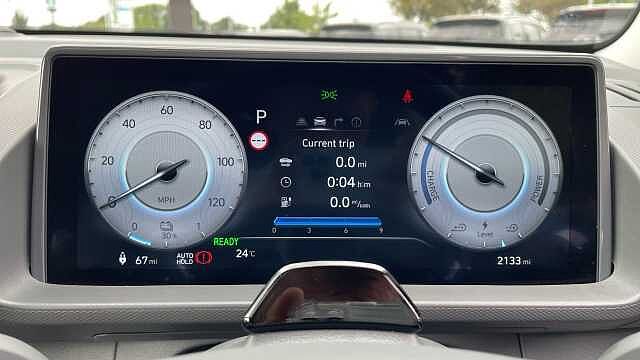 Hyundai INSTER Long Range 49kWh Cross SUV 5dr Electric Auto (115 ps)