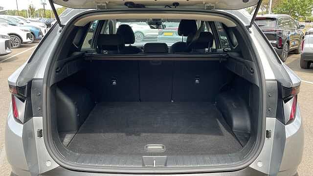Hyundai TUCSON 1.6 h T-GDi Premium SUV 5dr Petrol Hybrid Auto Euro 6 (s/s) (230 ps) Shimmering Slvr