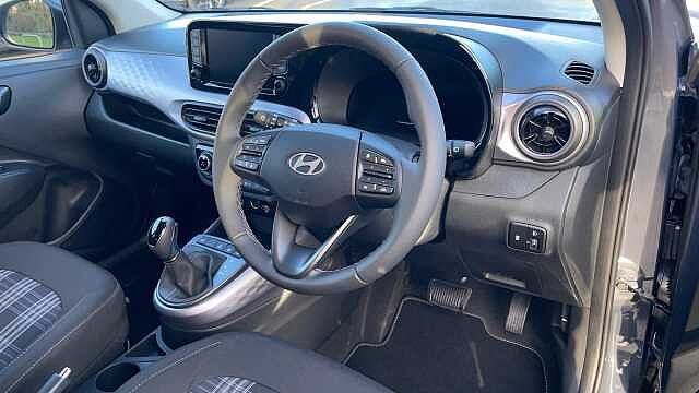 Hyundai i10 1.0 Advance Hatchback 5dr Petrol Auto Euro 6 (s/s) (63 ps)