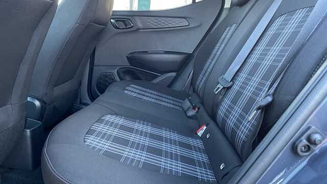 Hyundai i10 1.0 Advance Hatchback 5dr Petrol Auto Euro 6 (s/s) (63 ps)