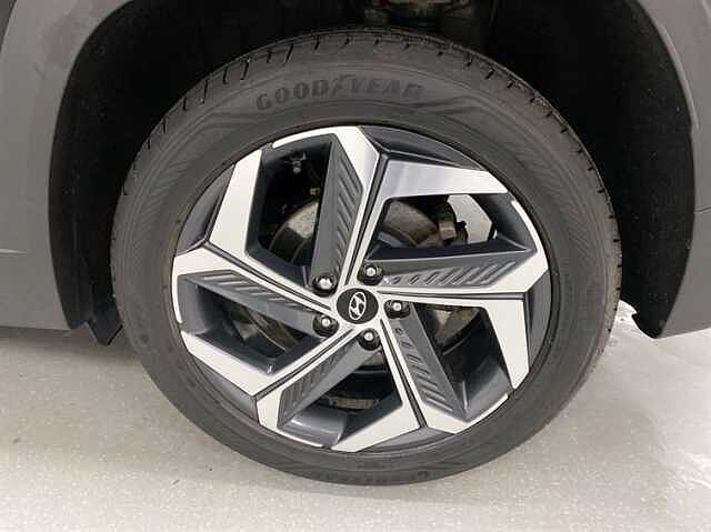 Hyundai TUCSON 1.6 TGDi Plug-in Hybrid Premium 5dr 4WD Auto
