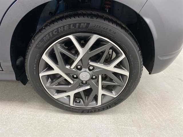 Hyundai KONA 1.6 GDi Hybrid Premium 5dr DCT