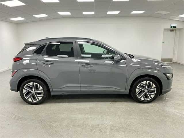Hyundai KONA 150kW Premium 64kWh 5dr Auto
