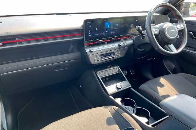 Hyundai KONA 1.6 H Gdi N Line Suv 5dr Petrol Hybrid Dct Euro 6 (s/s) (141 Ps) Atlas White