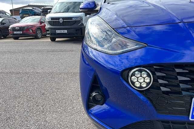 Hyundai I10 1.0 Premium Hatchback 5dr Petrol Manual Euro 6 (s/s) (67 Ps) Intense Blue