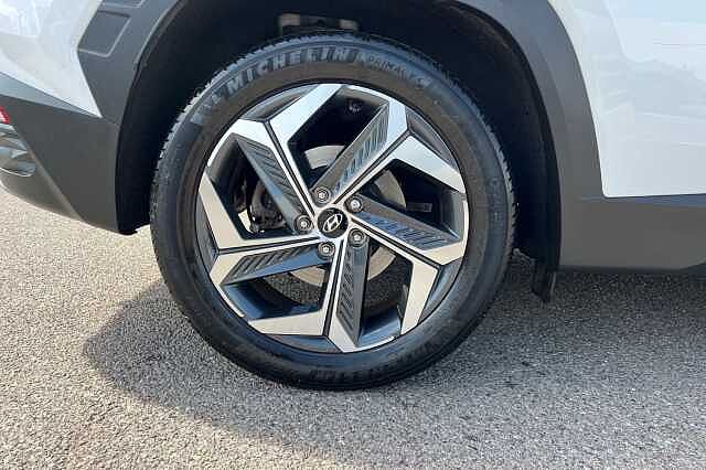 Hyundai TUCSON 1.6 H T Gdi Ultimate Suv 5dr Petrol Hybrid Auto Euro 6 (s/s) (230 Ps) Atlas White