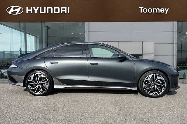 Hyundai Ioniq 6 77.4kwh Ultimate Saloon 4dr Electric Auto (228 Ps)