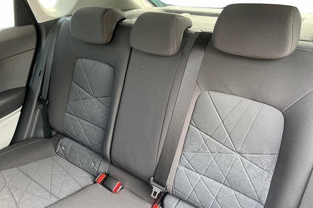 Hyundai Bayon 1.0 T Gdi Mhev Ultimate Suv 5dr Petrol Hybrid Dct Euro 6 (s/s) (100 Ps)