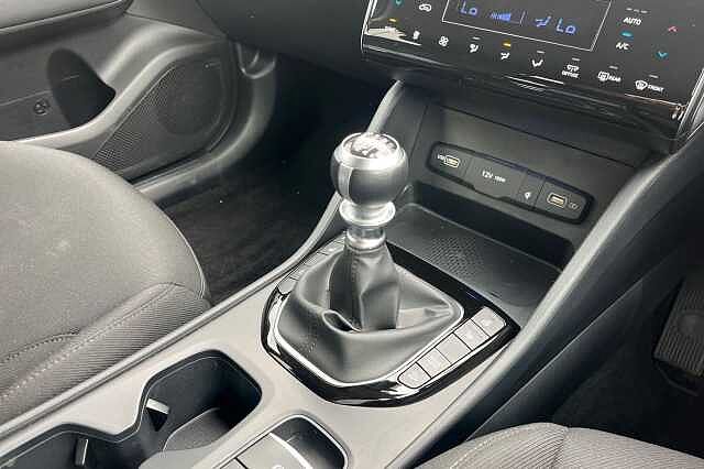Hyundai Tucson 1.6 T Gdi Premium Suv 5dr Petrol Manual Euro 6 (s/s) (150 Ps)