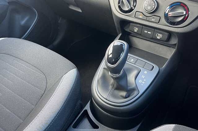 Hyundai I10 1.0 Advance Hatchback 5dr Petrol Auto Euro 6 (s/s) (67 Ps)