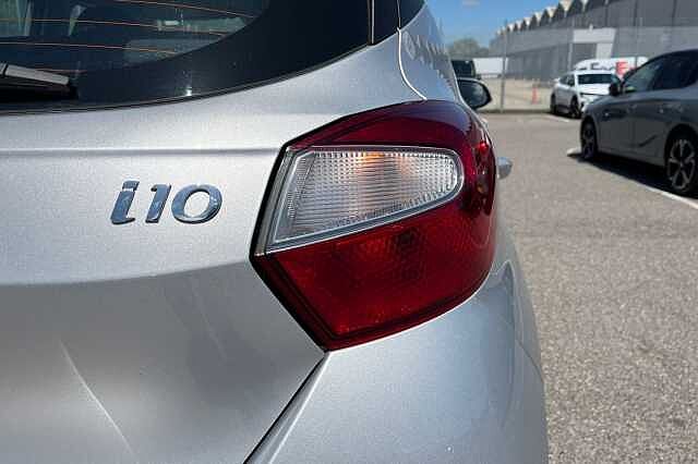 Hyundai I10 1.2 Se Connect Hatchback 5dr Petrol Manual Euro 6 (s/s) (84 Ps)