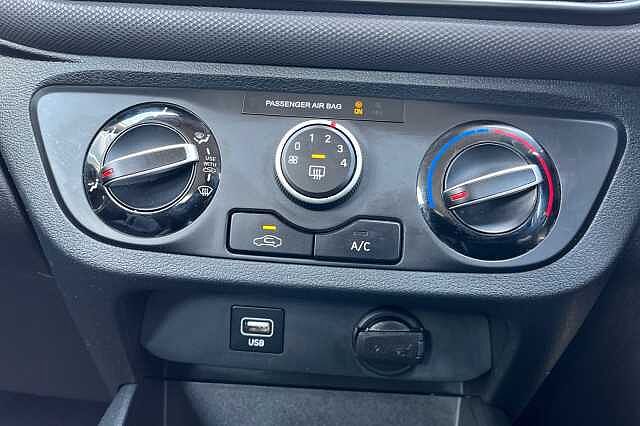 Hyundai I10 1.2 Se Connect Hatchback 5dr Petrol Manual Euro 6 (s/s) (84 Ps)