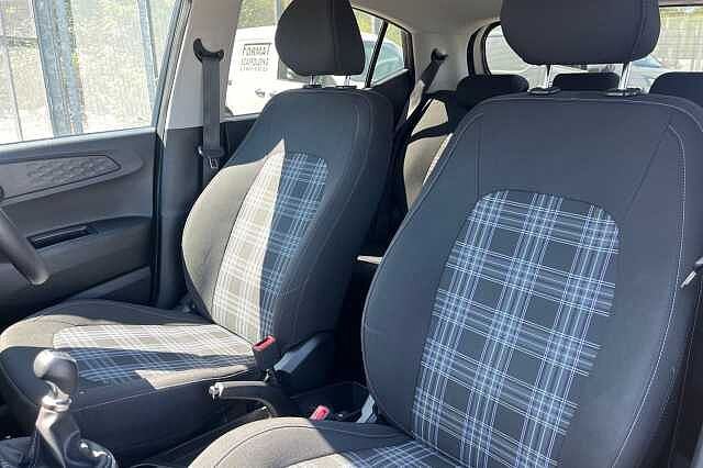 Hyundai I10 1.0 Premium Hatchback 5dr Petrol Manual Euro 6 (s/s) (63 Ps)