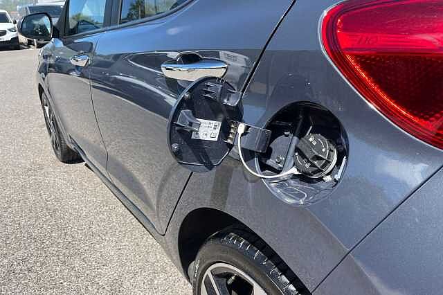 Hyundai I10 1.0 Premium Hatchback 5dr Petrol Manual Euro 6 (s/s) (63 Ps)