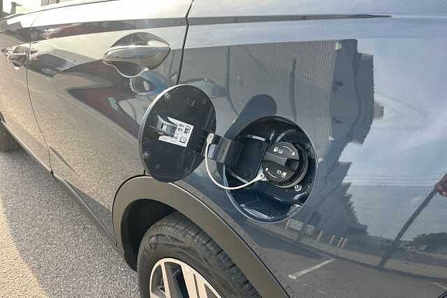 Hyundai Bayon 1.0 T Gdi Mhev Premium Suv 5dr Petrol Hybrid Dct Euro 6 (s/s) (100 Ps)