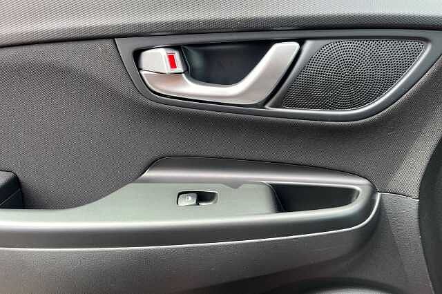 Hyundai Kona 1.0 T Gdi Mhev Premium Suv 5dr Petrol Hybrid Manual Euro 6 (s/s) (120 Ps)