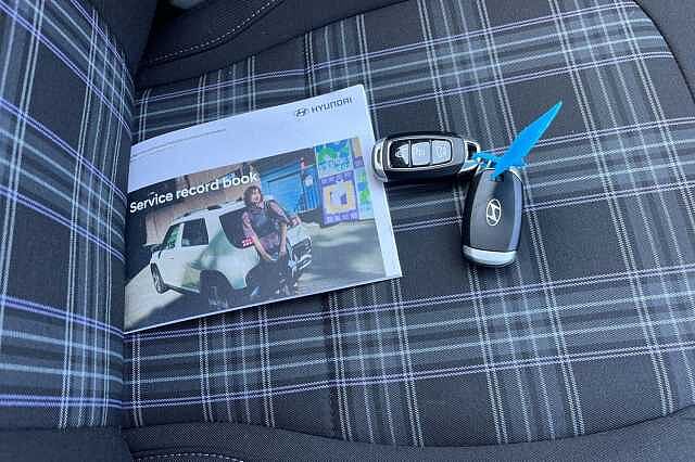 Hyundai I10 1.0 Premium Hatchback 5dr Petrol Auto Euro 6 (s/s) (63 Ps)