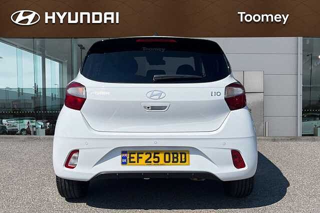 Hyundai I10 1.0 Premium Hatchback 5dr Petrol Auto Euro 6 (s/s) (63 Ps)