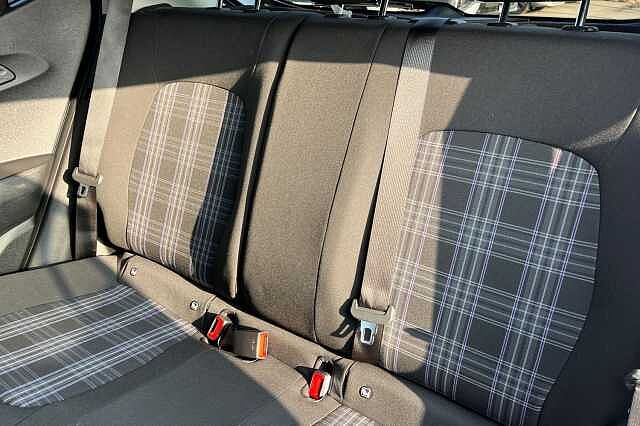 Hyundai I10 1.2 Premium Hatchback 5dr Petrol Auto Euro 6 (s/s) (79 Ps)