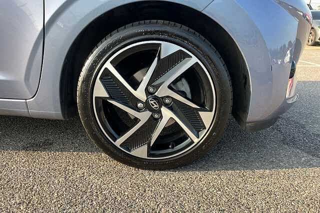 Hyundai I10 1.2 Premium Hatchback 5dr Petrol Auto Euro 6 (s/s) (79 Ps)