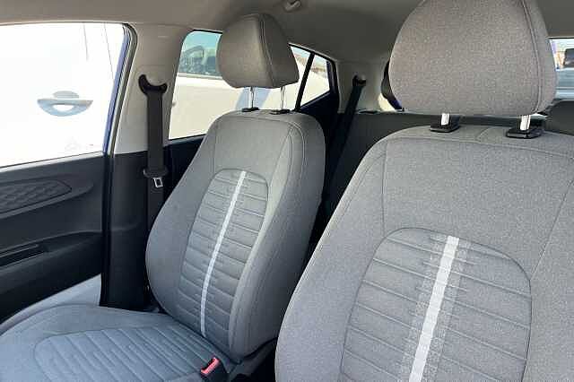 Hyundai I10 1.0 Premium Hatchback 5dr Petrol Auto Euro 6 (s/s) (67 Ps)