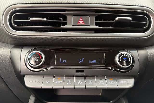 Hyundai Kona 1.6 H Gdi Premium Suv 5dr Petrol Hybrid Dct Euro 6 (s/s) (141 Ps)
