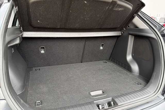 Hyundai Kona 1.6 H Gdi Premium Suv 5dr Petrol Hybrid Dct Euro 6 (s/s) (141 Ps)
