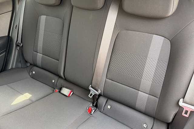 Hyundai I20 1.0 T Gdi Premium Hatchback 5dr Petrol Dct Euro 6 (s/s) (100 Ps)
