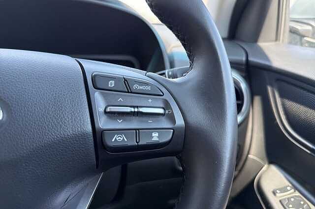 Hyundai Kona 39kwh Se Connect Suv 5dr Electric Auto (10.5kw Charger) (136 Ps)