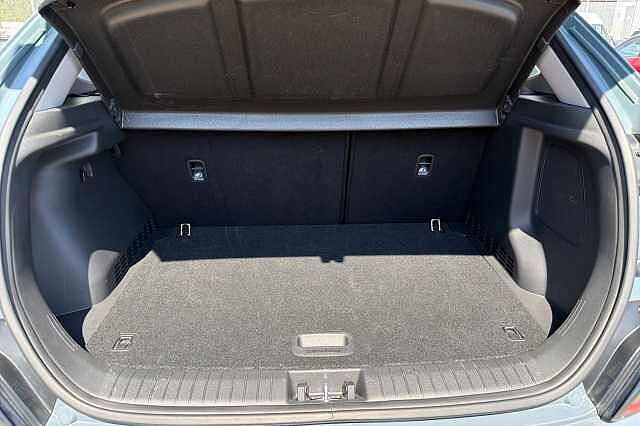 Hyundai Kona 39kwh Se Connect Suv 5dr Electric Auto (10.5kw Charger) (136 Ps)