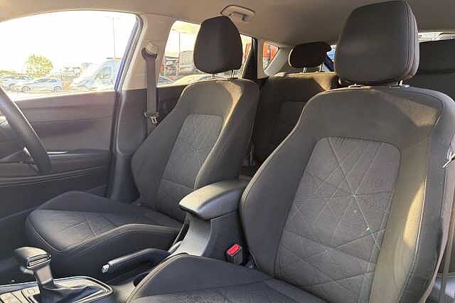 Hyundai BAYON 1.0 T Gdi Mhev Premium Suv 5dr Petrol Hybrid Dct Euro 6 (s/s) (100 Ps) Intense Blue