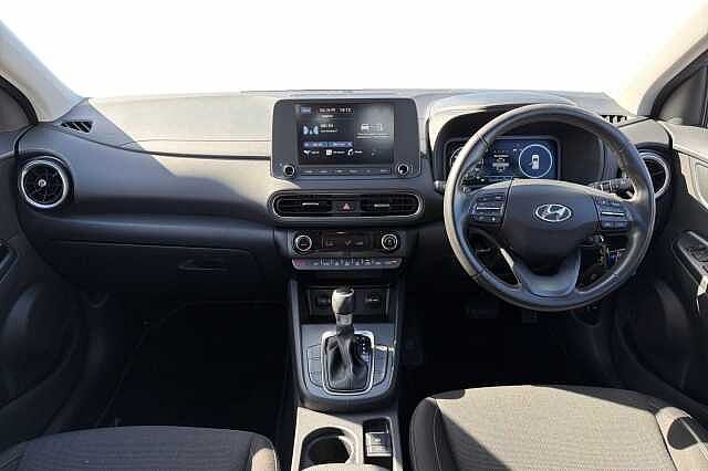 Hyundai KONA 1.6 H Gdi Se Connect Suv 5dr Petrol Hybrid Dct Euro 6 (s/s) (141 Ps) Galactic Grey