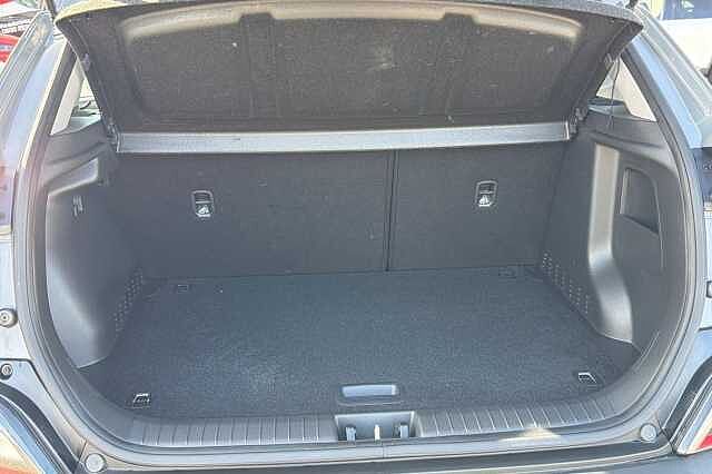Hyundai KONA 1.6 H Gdi Se Connect Suv 5dr Petrol Hybrid Dct Euro 6 (s/s) (141 Ps) Galactic Grey
