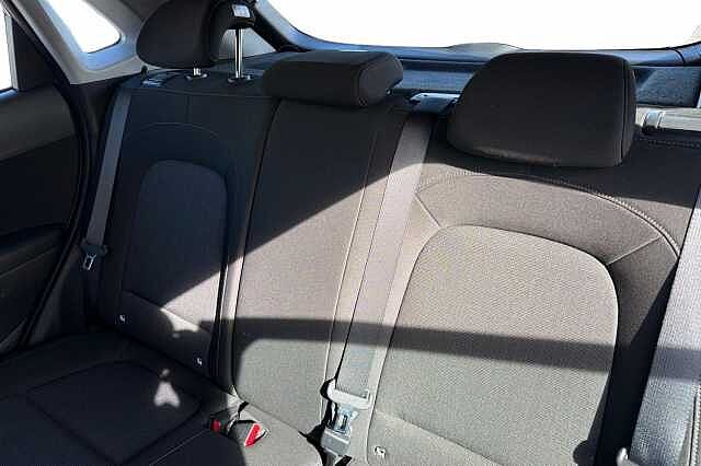 Hyundai KONA 1.6 H Gdi Se Connect Suv 5dr Petrol Hybrid Dct Euro 6 (s/s) (141 Ps) Galactic Grey