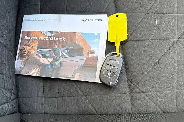 Hyundai BAYON 1.0 T Gdi Mhev Se Connect Suv 5dr Petrol Hybrid Manual Euro 6 (s/s) (100 Ps) Aurora Grey