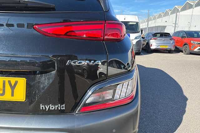 Hyundai KONA 1.6 H Gdi Premium Suv 5dr Petrol Hybrid Dct Euro 6 (s/s) (141 Ps) Phantom Black