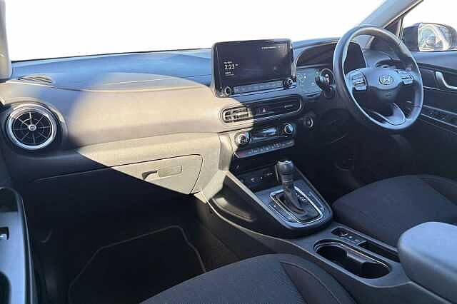 Hyundai KONA 1.6 H Gdi Premium Suv 5dr Petrol Hybrid Dct Euro 6 (s/s) (141 Ps) Phantom Black