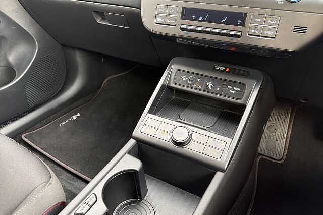 Hyundai KONA 1.6 H Gdi N Line Suv 5dr Petrol Hybrid Dct Euro 6 (s/s) (138 Ps) White