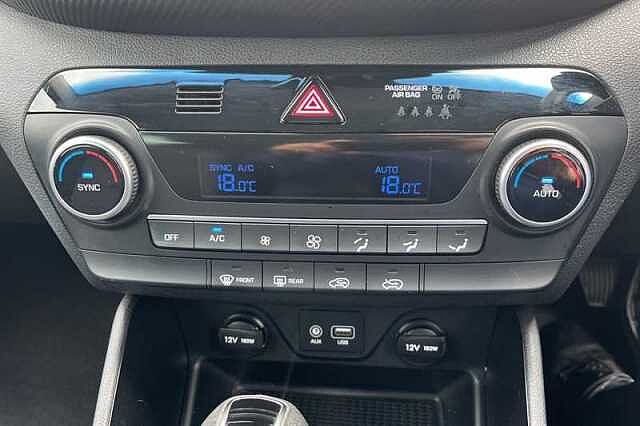 Hyundai TUCSON 1.6 CRDI 136 SE NAV 5DR 2WD DCT Grey